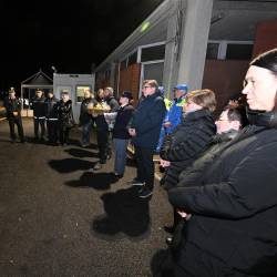 Izmenjava voščil na meji (FotoDamj@n)