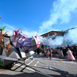 Prvouvrščeni voz iz Doberdoba: Kras 3000- futuristične zverine (FOTODAMJ@N)