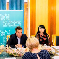 Z današnje tiskovne konference (ANA ROJC)