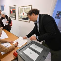 Slovenski državljani so na državnozborskih volitvah svoj glas oddali tudi na slovenskem konzulatu v Trstu