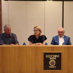Z desne Igor Komel, Gorazd Humar, Kaja Širok in Milovan Valič (TIBALDI)