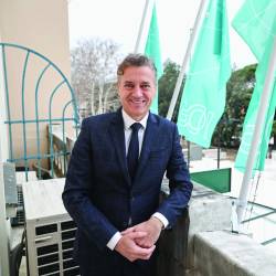 Bo premierju Robertu Golobu uspelo oblikovati novo vlado?