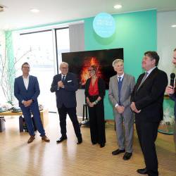 Vodstvo EZTS GO in župani na predprazničnem srečanju v Gorici (EZTS GO)