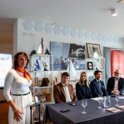 Udeležence srečanja je pozdravila tudi članica upravnega odbora Civibanka Lidia Glavina (LUCA TEDESCHI/FOTODAMJ@N)