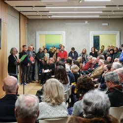 Žalna seja v Peterlinovi dvorani v Trstu (TEDESCHI/FOTODAMJ@N)