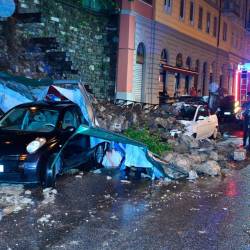 Posledice padca zidu v Ulici Scoglio (FOTODAMJ@N)