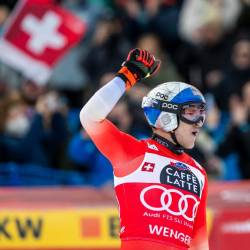 Švicar Marco Odermatt z današnjo zmago napoveduje, da bo glavni kandidat tudi na olimpijskem smuku v Bormiu (ANSA)