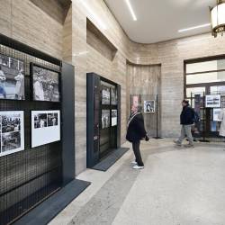 Magajnove fotografije so na ogled v nekdanjem Domu pristaniških delavcev (FOTODAMJ@N)