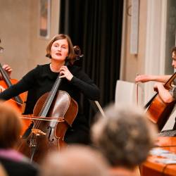 Andrejka Možina (na sredini) (ARHIV)