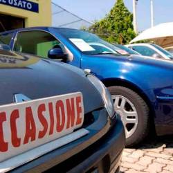 Rabljeni avtomobili (ANSA)