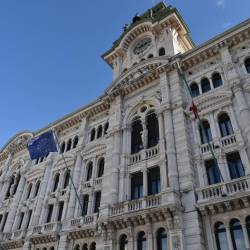 Občina Trst je v ponedeljek s sklepom mestne vlade sklicala volitve v odbore za ločeno upravljanje jusarskega premoženja