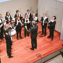 Ženski pevski zbor Prosek-Kontovel pod vodstvom Marka Štoke (FOTODAMJ@N)