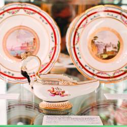 V muzeju Sartorio je na ogled več kot 550 porcelanastih mojstrovin