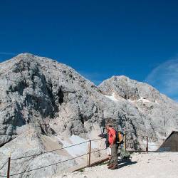 Triglav in mali Triglav (WIKIMEDIA)