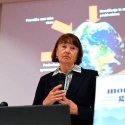 Klimatologinja Lučka Kajfež Bogataj na zaključnem večeru cikla Morje gorà - vedette adriatiche (FOTODAMJ@N)