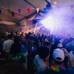 Ena izmed preteklih izvedb pustovanja v Sovodnjah (KARNIVAL)