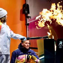 Olimpijski ogenj je prižgala olimpijka v judu Veronica Toniolo (FOTODAMJ@N)