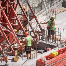 V Italiji tuja podjetja kraljujejo v gradbenem sektorju, saj je 22,1 % vseh podjetnikov v tej panogi tujih (ANSA)