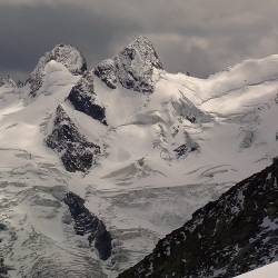 Po napovedih znanstvenikov bi lahko do leta 2050 izginila tretjina ledeniških območij na Zemlji