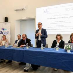 Srečanje z nekdanjimi predsedniki paritetnega odbora je ob 25. obletnici sprejetja zaščitnega zakona priredila SKGZ (LUCA TEDESCHI/FOTODAMJ@N)