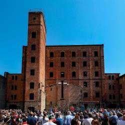 V Trstu 25. april zaznamovalo živahno proslavljanje