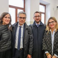 Z leve Giovanna Marchi, Roberto Arduini, Michele Pezone in Maddalena Bosio (TIBALDI)