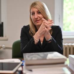 Kadrovska slika se je na Občini Repentabor znatno izboljšala, opozarja županja Tanja Kosmina