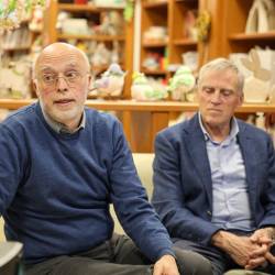 Avtor knjige Tomaž Simčič (levo) ob njem Adrijan Pahor