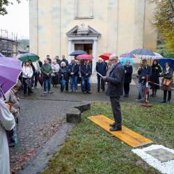 Tlakovci v trajen spomin na štiri domačine