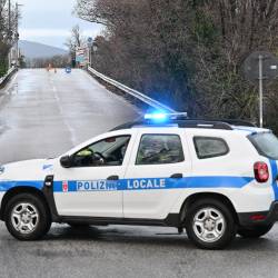 Patrulja lokalne policije, slika je simbolna