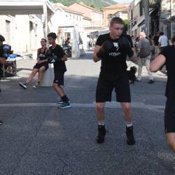 Na svetoivanskih ulicah so se pojavili mladi boksarji društva Ardita (foto Montenero)
