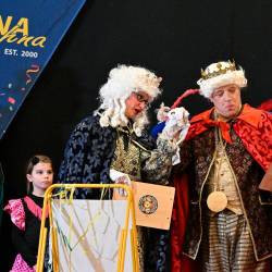 Na čelu letošnjega Kraškega pusta bosta kralj Walzer in kraljica Erči Merči (FOTODAMJ@N)