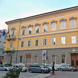 Sedež nekdanje Pokrajine Trst (ARHIV)