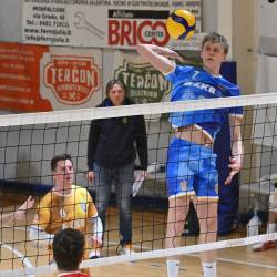 Odbojkar Soče SloVolley Franc Miklus v akciji na prejšnji tekmi proti Monseliceju (FOTODAMJ@N)