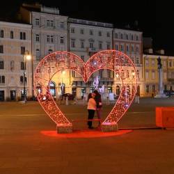 Lok v obliki srca na Borznem trgu (FOTODAMJ@N)