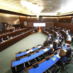 Proračun nameravajo deželni svetniki sprejeti do petka zvečer (ARC/ACON)