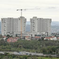 Oddelek za kardiologijo katinarske bolnišnice velja za eno boljših klinik za zdravljenje bolezni srčne mišice in osrčnika