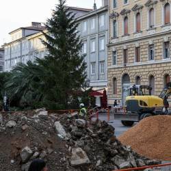 Gradbišče na Trgu sv. Antona (TEDESCHI/FOTODAMJ@N)
