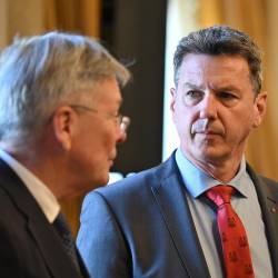 Daniel Fellner (desno) je bil danes izvoljen na čelo koroške deželne vlade