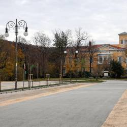 Obnovljeno parkirišče na Frnedu (TEDESCHI/FOTODAMJ@N)