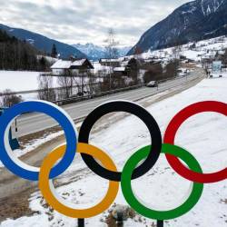 V Cortini se mrzlično pripravljajo na zimske olimpijske igre (ODD ANDERSEN / ANSA)