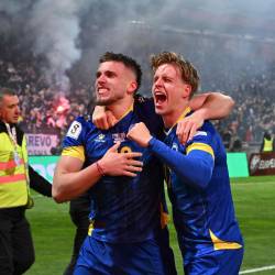 Veselje nogometašev Bosne in Hercegovine po zmagi proti Italiji (BARUKČIĆ / ANSA)