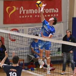 Tomaž Cotič v napadu (FOTODAMJ@N)