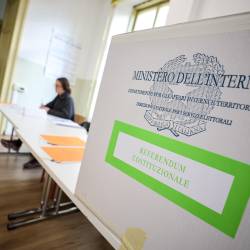 Glasovanje na referendumu o ustavni reformi v Gorici (TIBALDI)