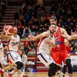 Košarkarji Jadrana na arhivski fotografiji z domače tekme proti Pordenonu (TEDESCHI / FOTODAMJ@N)