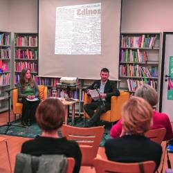 Zgodovinar Štefan Čok in knjižničarka Alenka Hrovatin na dogodku v prostorih NŠK v Trstu (FOTODAMJ@N)