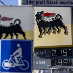 Popust bo po Enijevih izračunih znašal letno 100 evrov za plin in 100 evrov za elektriko