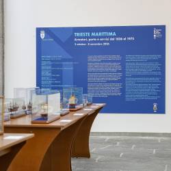 Makete predstavljajo ladje izdelane pred letom 1975, ko so se začeli pojavljati kontejnerji