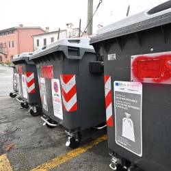 Pomazani pametni zabojniki v Križu (FOTODAMJ@N)