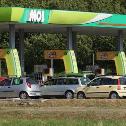 Bencinska črpalka v Sloveniji